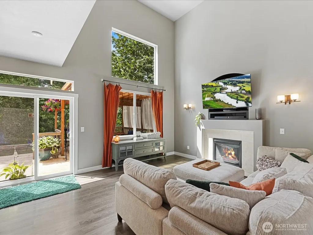 8402 19th Street NE Lake Stevens WA 98258