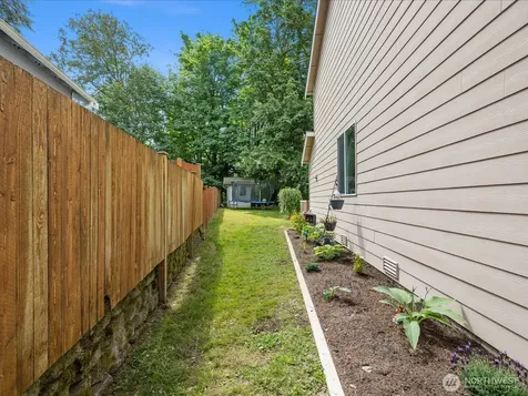 8402 19th Street NE Lake Stevens WA 98258