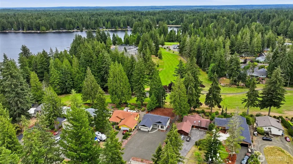 71 E Connemara Way Shelton WA 98584