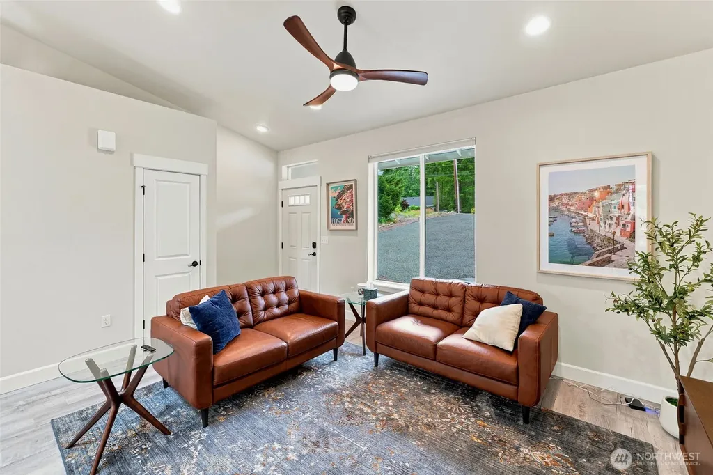 71 E Connemara Way Shelton WA 98584