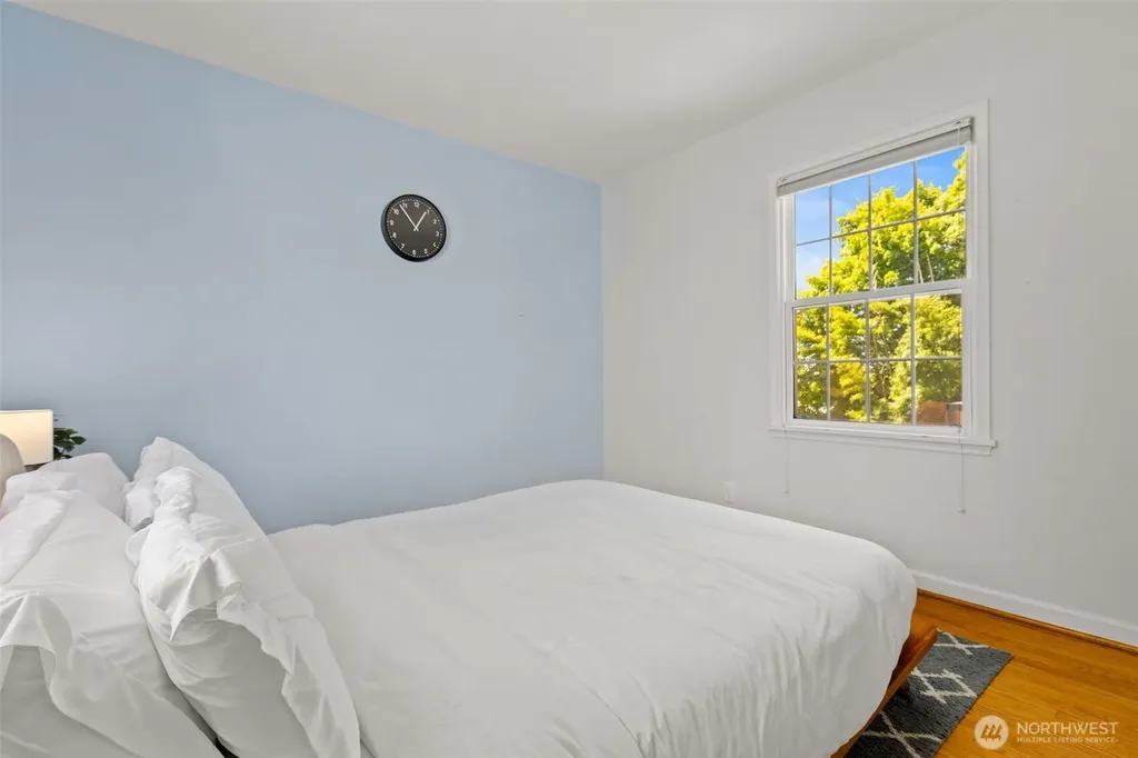 3701 SW Henderson Street Seattle WA 98126