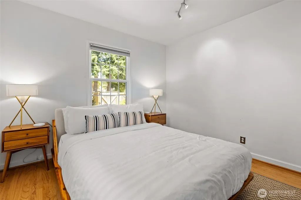 3701 SW Henderson Street Seattle WA 98126