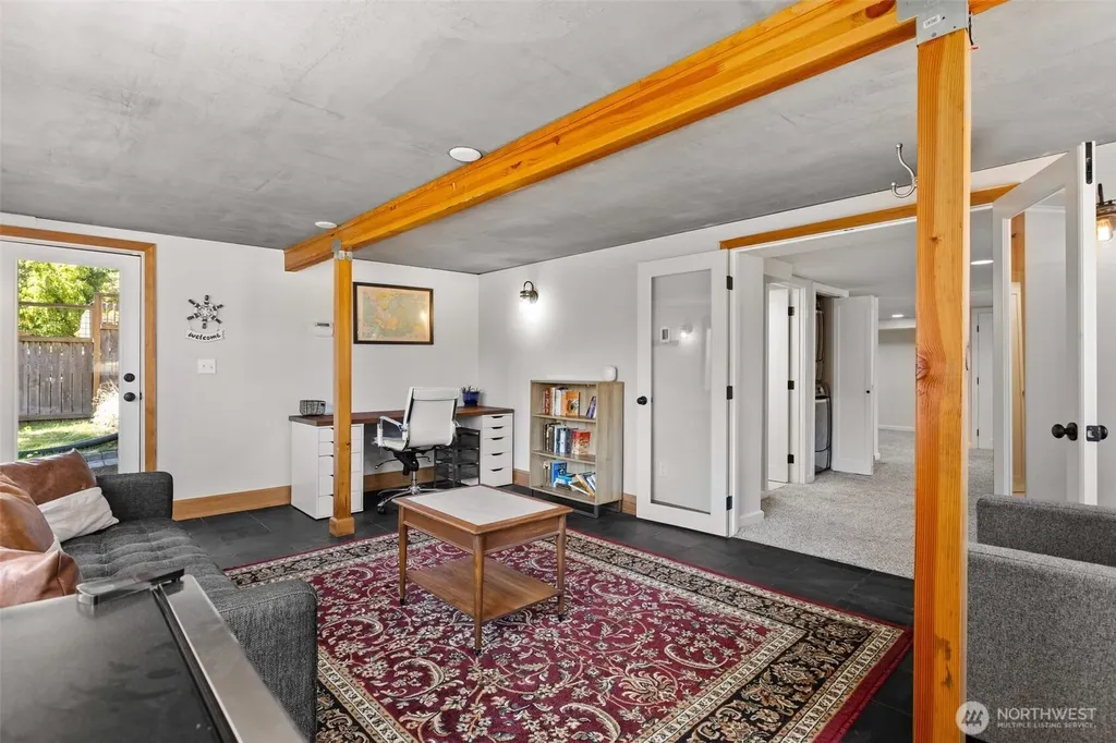 3701 SW Henderson Street Seattle WA 98126