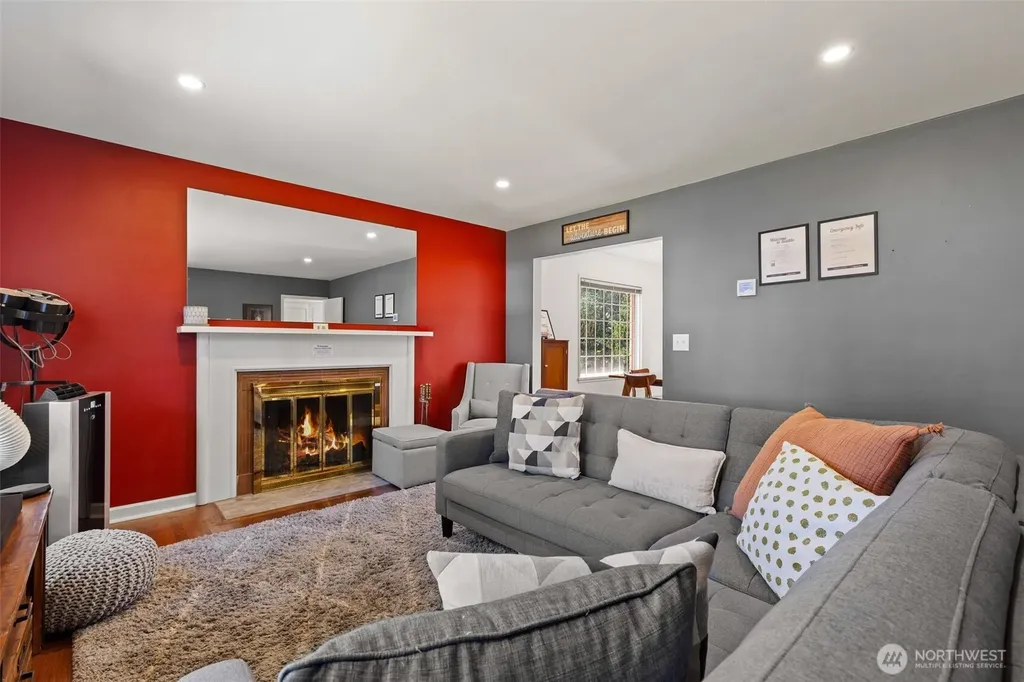 3701 SW Henderson Street Seattle WA 98126