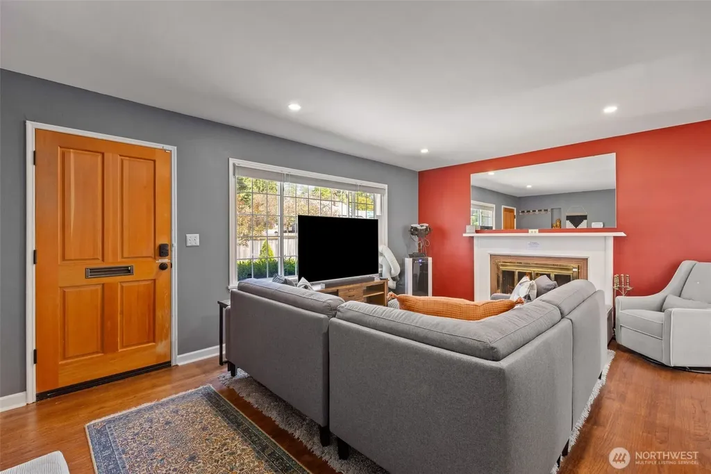 3701 SW Henderson Street Seattle WA 98126
