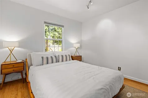 3701 SW Henderson Street Seattle WA 98126
