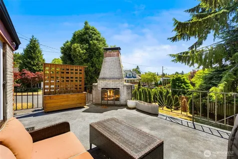 3701 SW Henderson Street Seattle WA 98126
