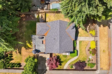 3701 SW Henderson Street Seattle WA 98126