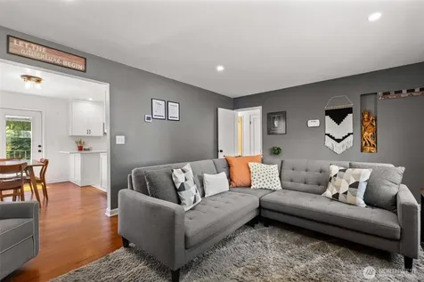 3701 SW Henderson Street Seattle WA 98126