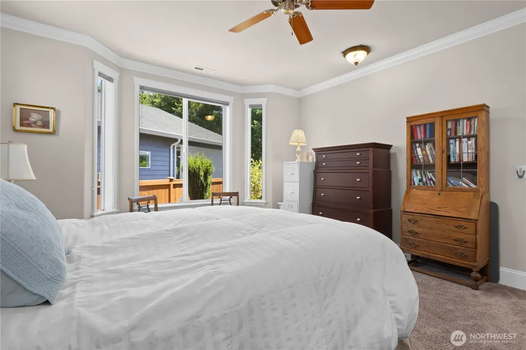 4982 Meriwood Drive NE Lacey WA 98516