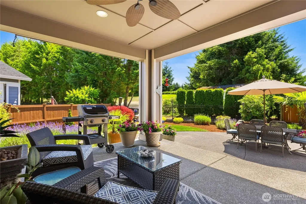 4982 Meriwood Drive NE Lacey WA 98516