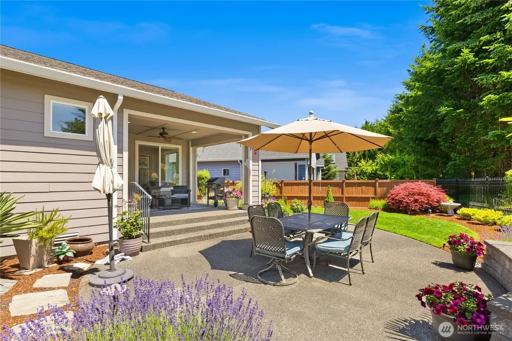 4982 Meriwood Drive NE Lacey WA 98516