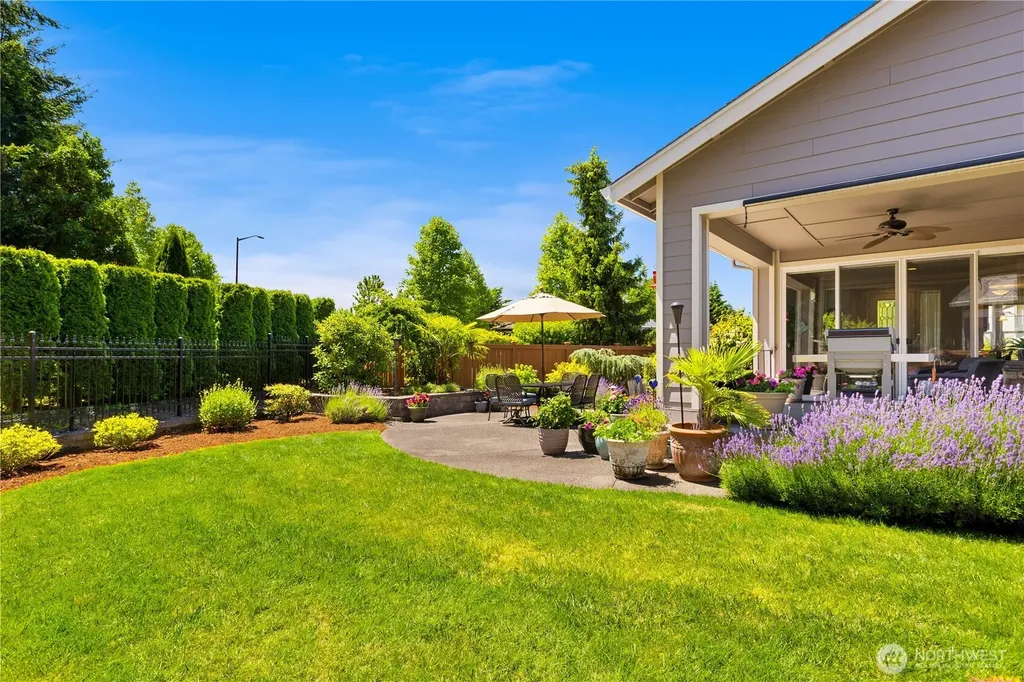4982 Meriwood Drive NE Lacey WA 98516