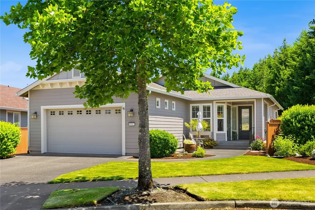 4982 Meriwood Drive NE Lacey WA 98516