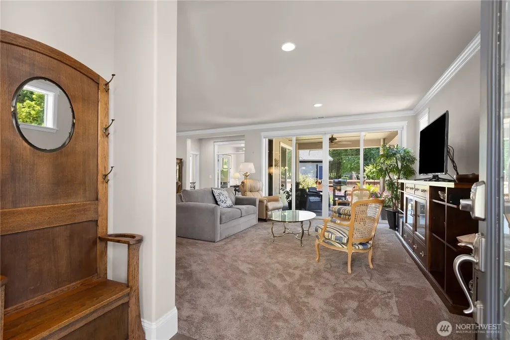 4982 Meriwood Drive NE Lacey WA 98516
