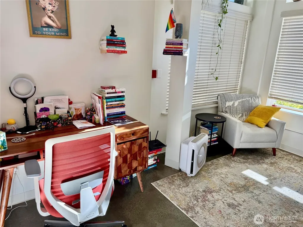 4752 41st Avenue SW Seattle WA 98116