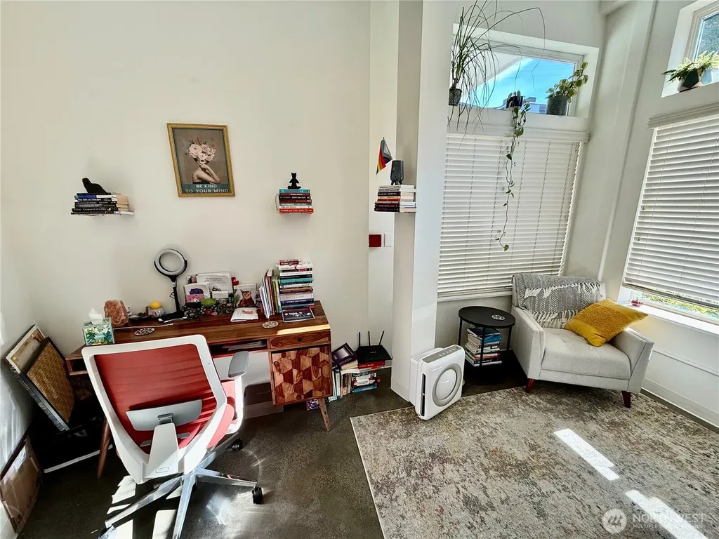 4752 41st Avenue SW Seattle WA 98116