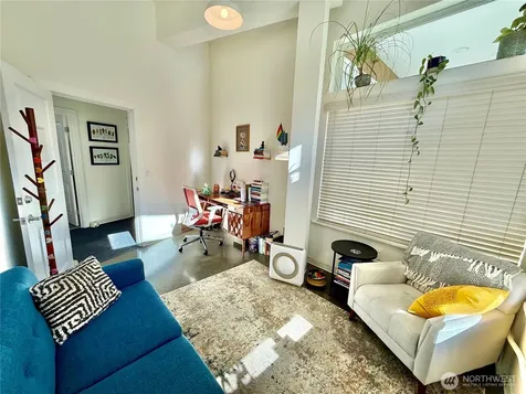 4752 41st Avenue SW Seattle WA 98116