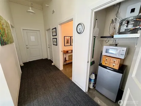 4752 41st Avenue SW Seattle WA 98116