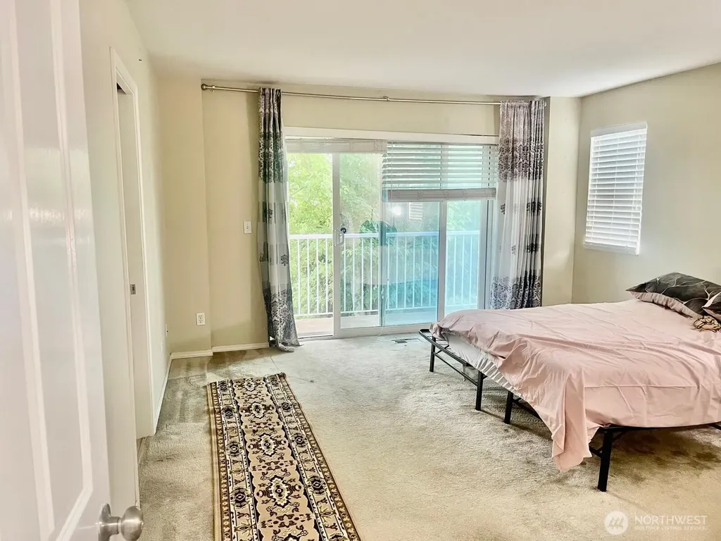 630 SE 67th Lane SE Auburn WA 98092