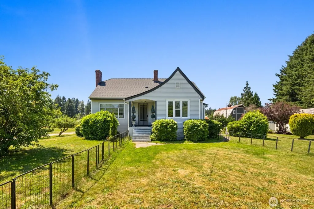 25528 State Route 9 NE Arlington WA 98223