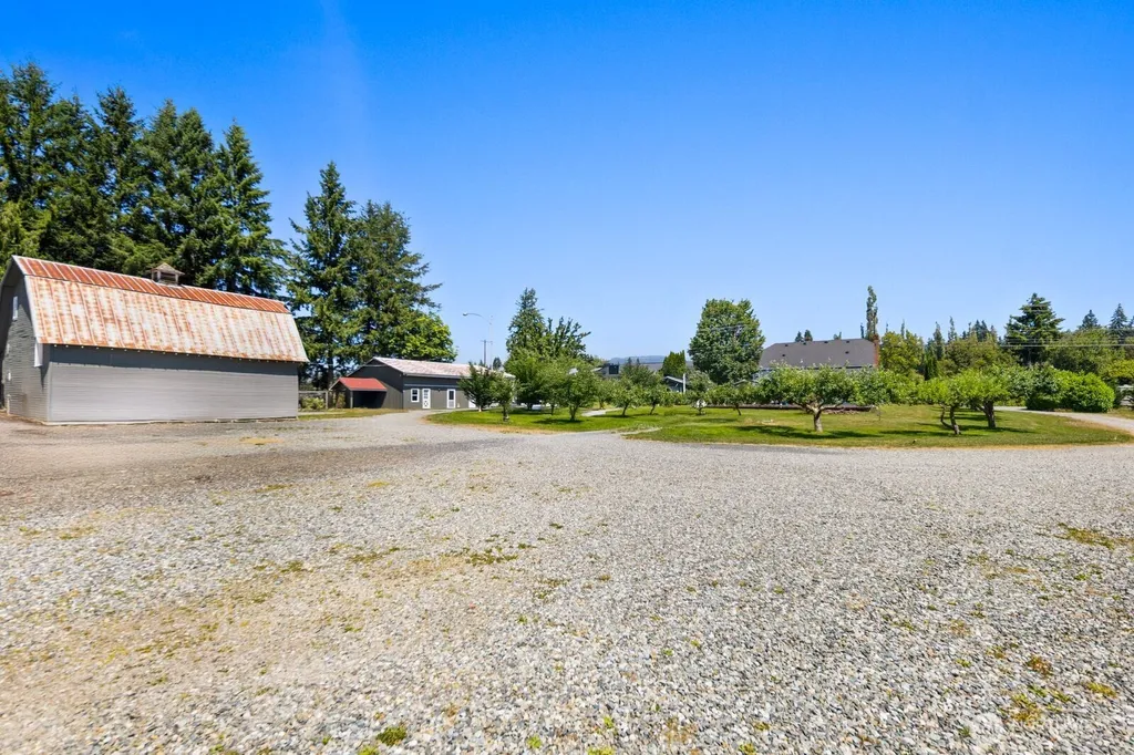 25528 State Route 9 NE Arlington WA 98223