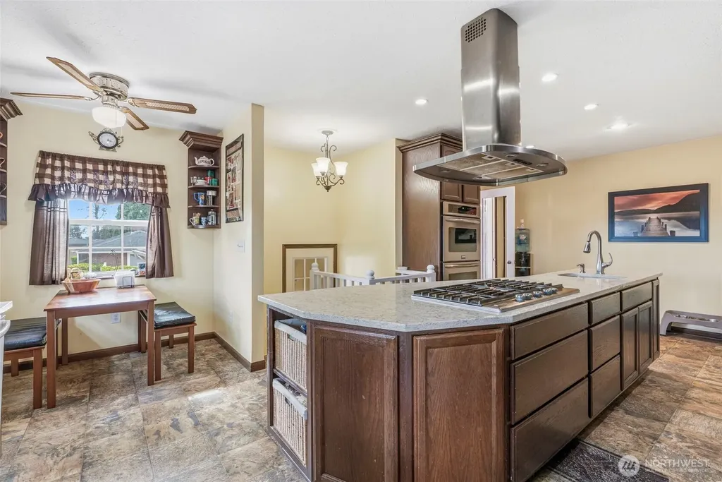 8300 SE Riverview Lane Vancouver WA 98664
