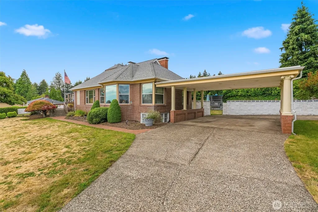 8300 SE Riverview Lane Vancouver WA 98664