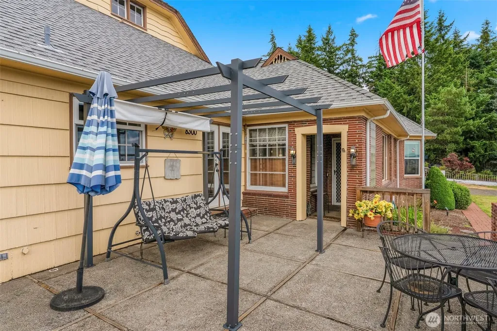 8300 SE Riverview Lane Vancouver WA 98664