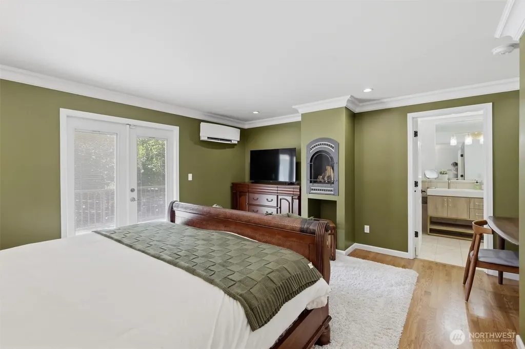 20425 Little Bearcreek Road Woodinville WA 98072
