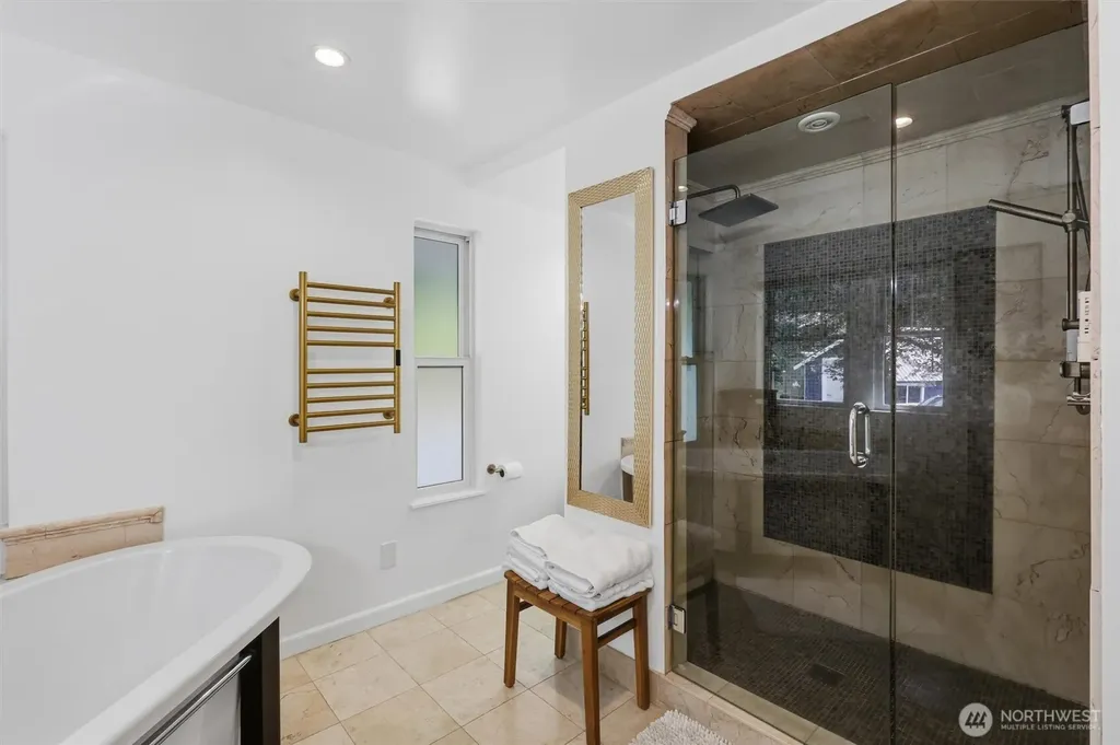 20425 Little Bearcreek Road Woodinville WA 98072
