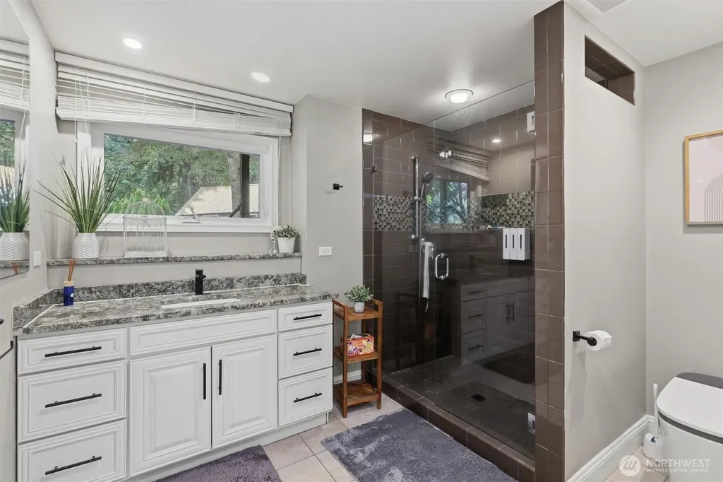20425 Little Bearcreek Road Woodinville WA 98072