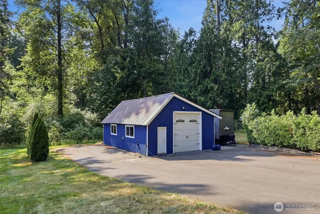 20425 Little Bearcreek Road Woodinville WA 98072