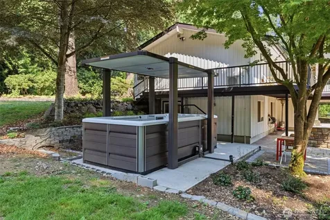 20425 Little Bearcreek Road Woodinville WA 98072