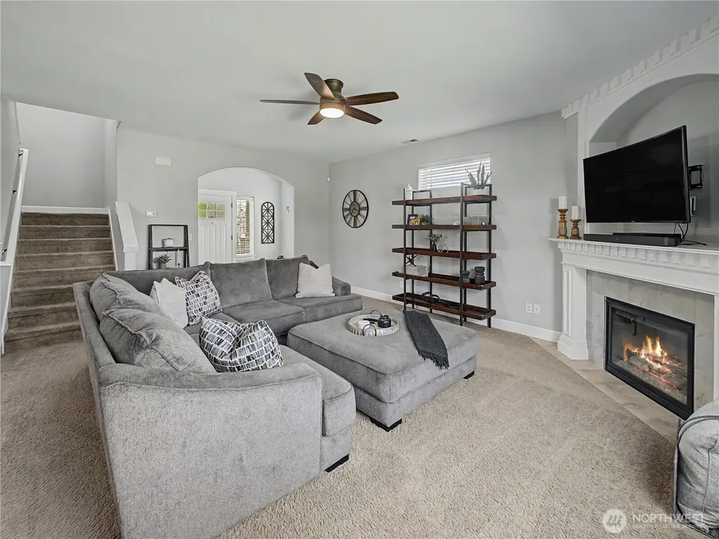 2521 12th Avenue NW Puyallup WA 98371