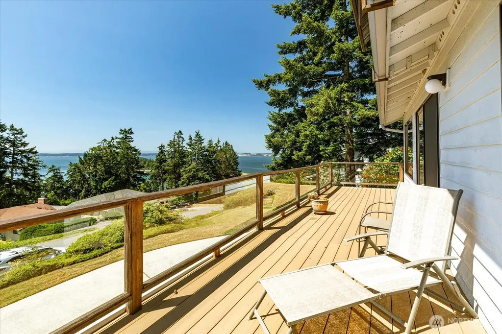 1267 Noel Greene Drive Oak Harbor WA 98277