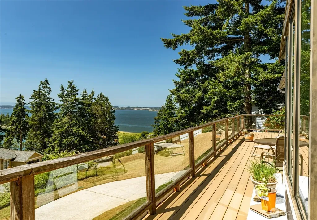 1267 Noel Greene Drive Oak Harbor WA 98277