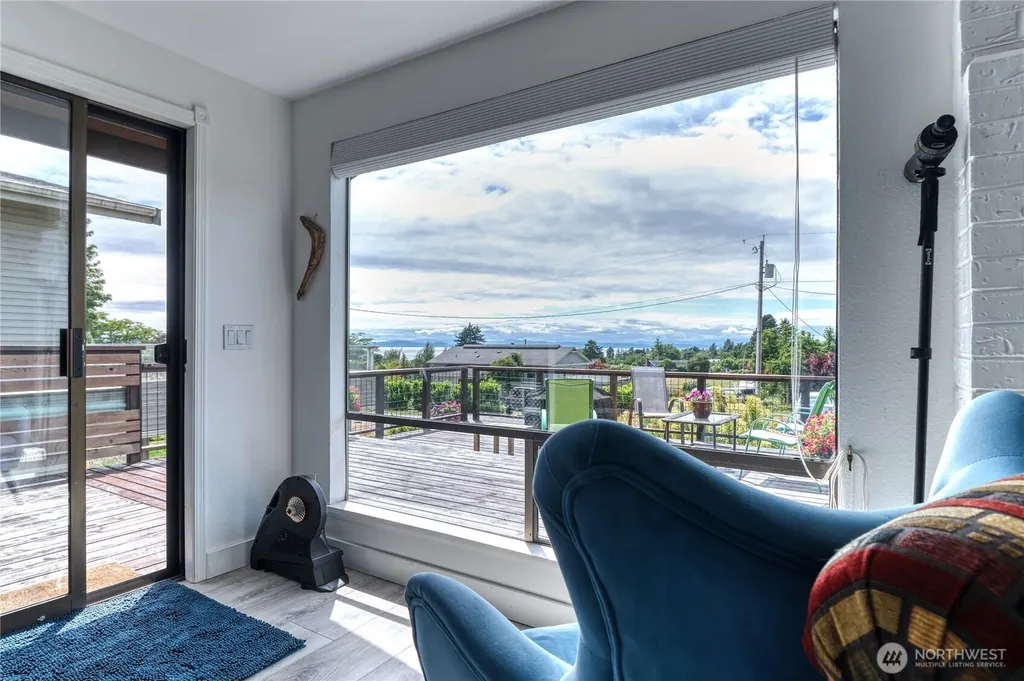 632 Highland Drive Point Roberts WA 98281