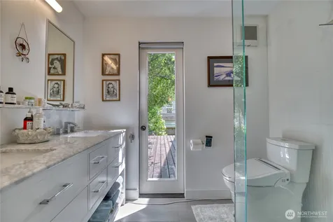 632 Highland Drive Point Roberts WA 98281
