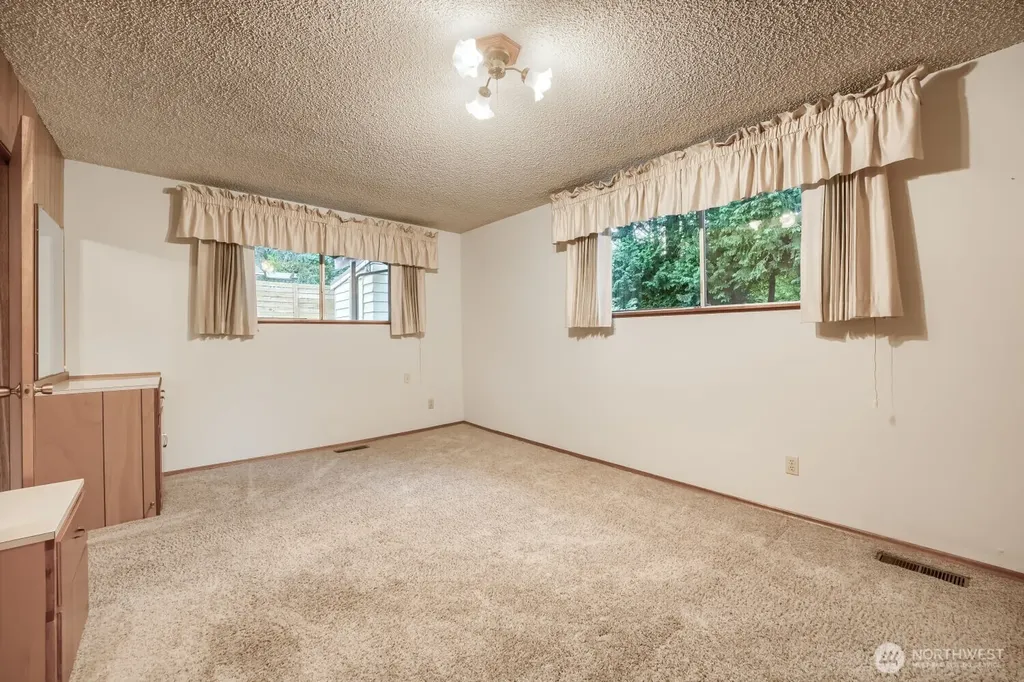 4860 S 175th Street Seatac WA 98188