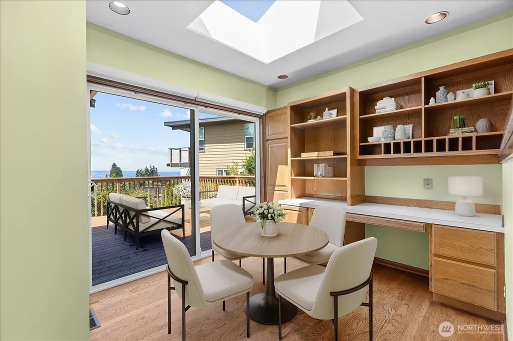 809 Spruce Place Edmonds WA 98020