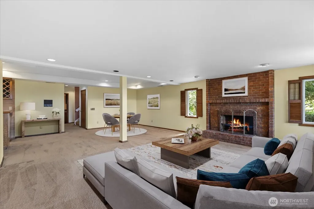 809 Spruce Place Edmonds WA 98020