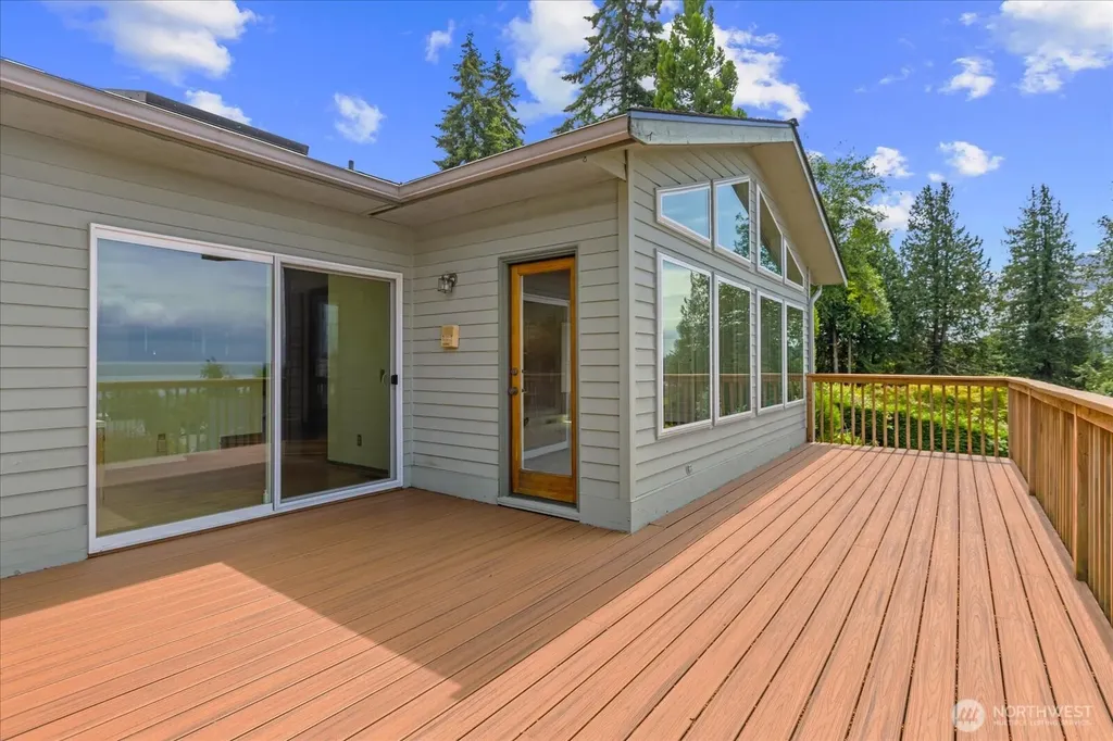 809 Spruce Place Edmonds WA 98020