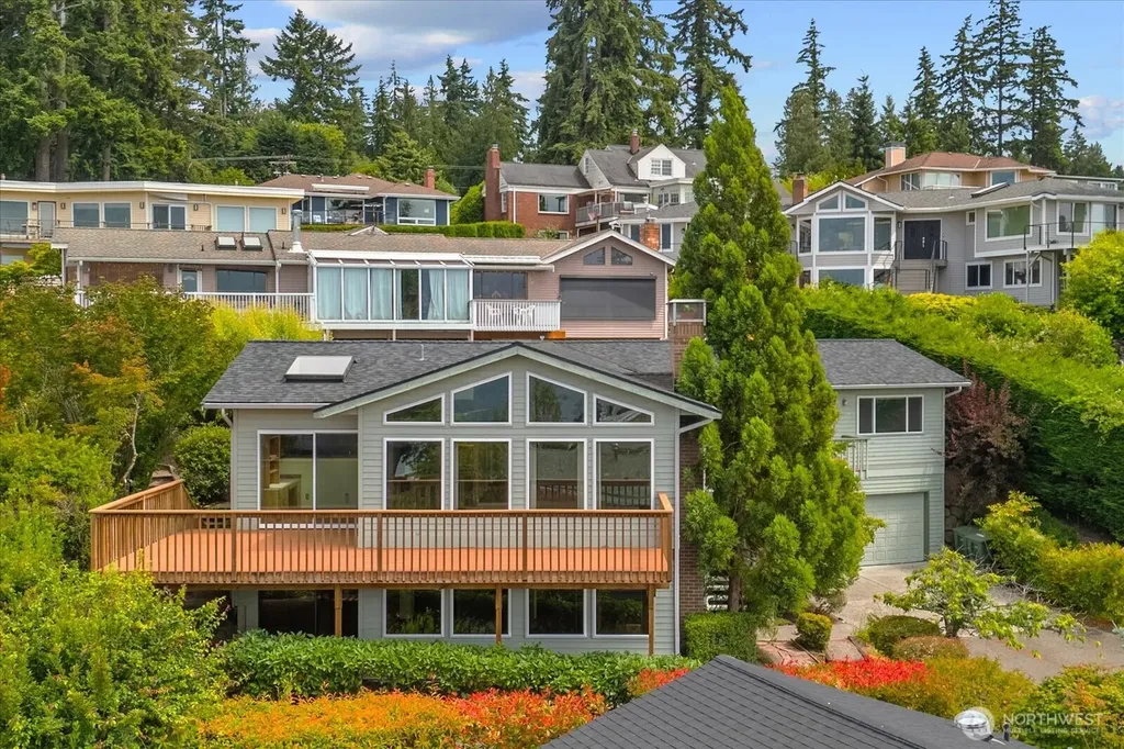 809 Spruce Place Edmonds WA 98020