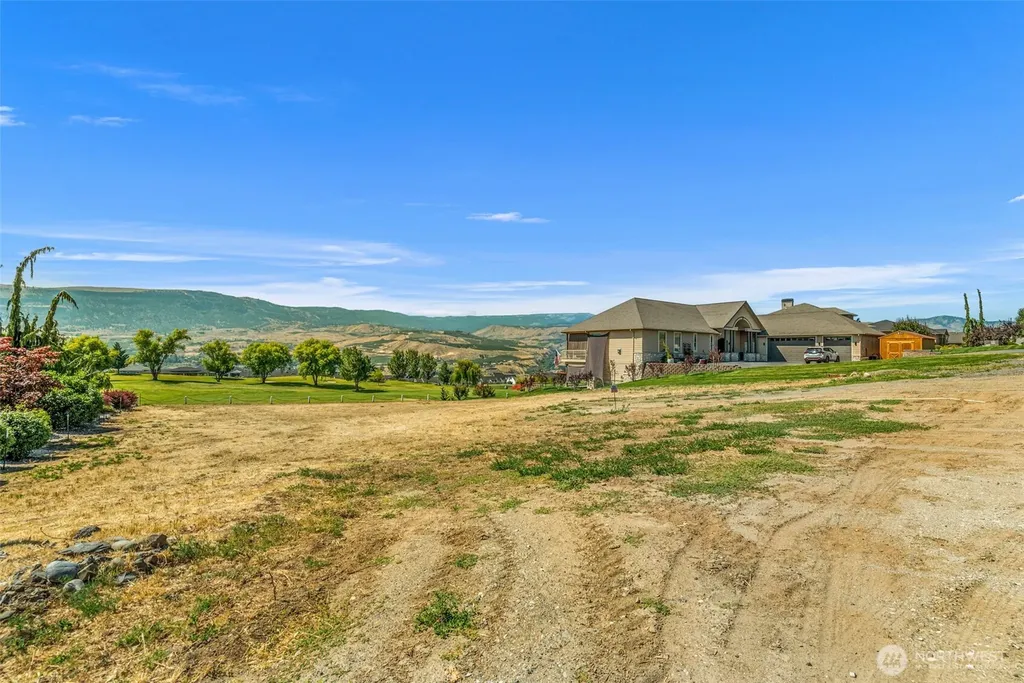 2820 8th Street SE East Wenatchee WA 98802