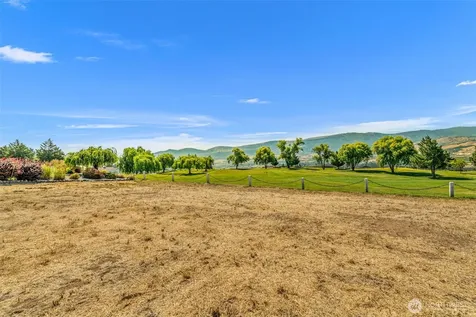 2820 8th Street SE East Wenatchee WA 98802