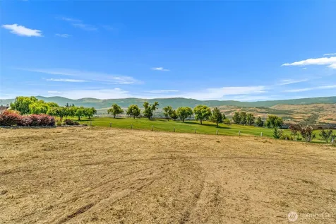 2820 8th Street SE East Wenatchee WA 98802
