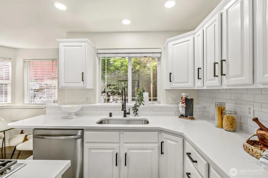 18121 129th Place NE Bothell WA 98011