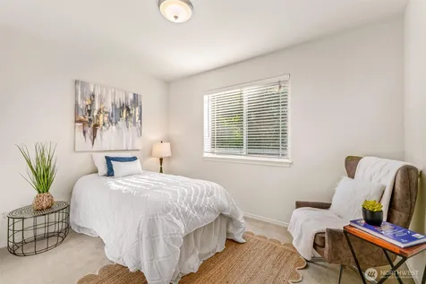 18121 129th Place NE Bothell WA 98011