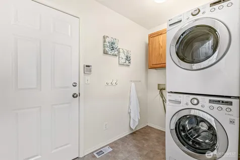 18121 129th Place NE Bothell WA 98011